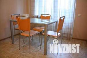 2-к квартира, посуточно, 72м2, 1/1 этаж