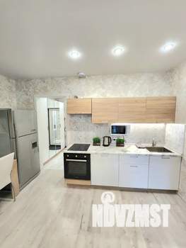 Студия квартира, посуточно, 32м2, 2/20 этаж