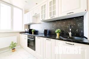 1-к квартира, посуточно, 40м2, 19/22 этаж