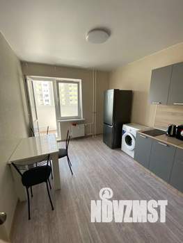 1-к квартира, посуточно, 36м2, 7/17 этаж