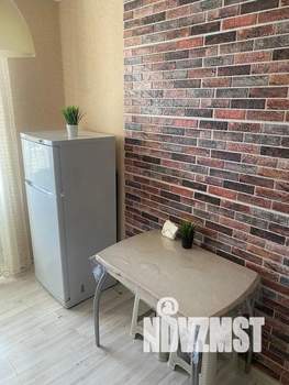 1-к квартира, посуточно, 42м2, 3/10 этаж