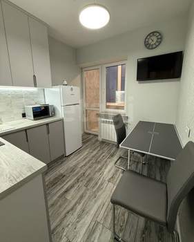 1-к квартира, на длительный срок, 42м2, 7/25 этаж