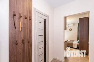 Студия квартира, посуточно, 30м2, 20/25 этаж