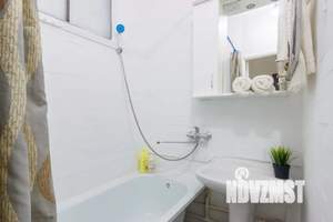 2-к квартира, посуточно, 49м2, 3/5 этаж