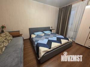 1-к квартира, посуточно, 35м2, 10/25 этаж