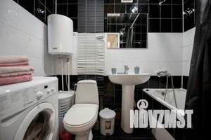 1-к квартира, посуточно, 42м2, 7/10 этаж