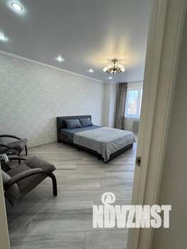 2-к квартира, посуточно, 60м2, 7/24 этаж