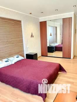 1-к квартира, посуточно, 43м2, 13/25 этаж