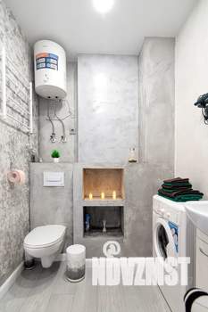 Студия квартира, посуточно, 38м2, 13/17 этаж