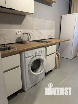 Студия квартира, посуточно, 18м2, 1/5 этаж