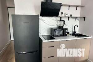 1-к квартира, посуточно, 30м2, 1/25 этаж