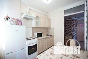 1-к квартира, посуточно, 39м2, 7/25 этаж