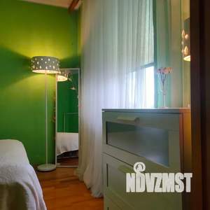 4-к квартира, посуточно, 74м2, 6/10 этаж