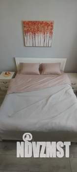 2-к квартира, посуточно, 40м2, 20/23 этаж