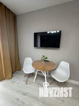 Студия квартира, посуточно, 30м2, 20/24 этаж