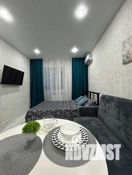 Студия квартира, посуточно, 30м2, 18/20 этаж