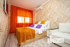 1-к квартира, посуточно, 40м2, 18/25 этаж