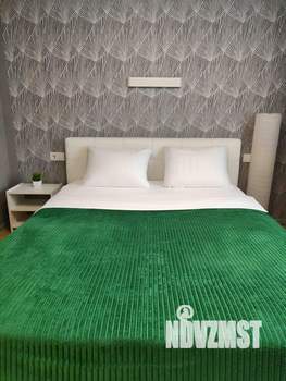 1-к квартира, посуточно, 40м2, 20/25 этаж