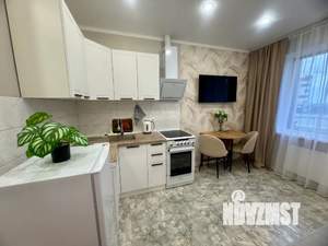 1-к квартира, посуточно, 38м2, 2/9 этаж