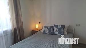 Студия квартира, посуточно, 30м2, 17/18 этаж