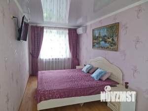 3-к квартира, посуточно, 59м2, 2/5 этаж
