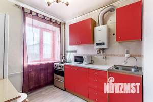 1-к квартира, посуточно, 35м2, 3/6 этаж