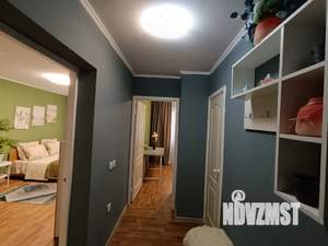 1-к квартира, посуточно, 38м2, 1/16 этаж