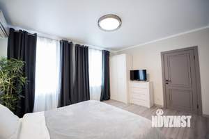 1-к квартира, посуточно, 52м2, 1/1 этаж