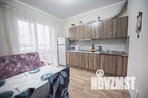 1-к квартира, посуточно, 38м2, 6/14 этаж