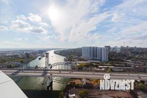 Студия квартира, посуточно, 40м2, 23/32 этаж