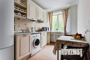 2-к квартира, посуточно, 50м2, 2/9 этаж