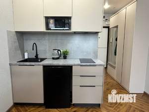 Студия квартира, посуточно, 28м2, 5/25 этаж