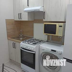 1-к квартира, посуточно, 39м2, 1/9 этаж