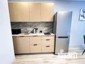 2-к квартира, посуточно, 72м2, 13/25 этаж