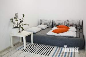 1-к квартира, посуточно, 50м2, 1/1 этаж