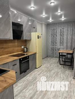 1-к квартира, посуточно, 42м2, 9/24 этаж