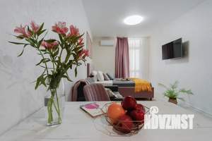 Студия квартира, посуточно, 28м2, 18/25 этаж