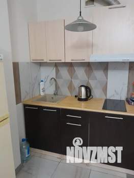 Студия квартира, посуточно, 27м2, 2/24 этаж
