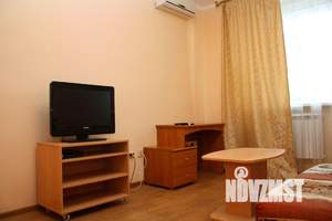 1-к квартира, посуточно, 42м2, 1/1 этаж