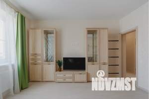 2-к квартира, посуточно, 60м2, 12/25 этаж