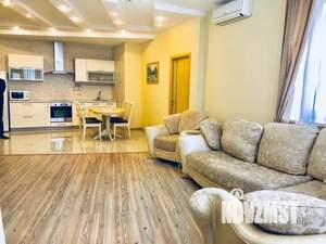 3-к квартира, посуточно, 150м2, 1/1 этаж