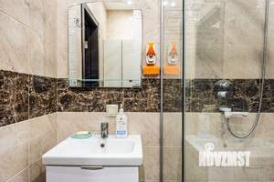 1-к квартира, посуточно, 34м2, 8/21 этаж