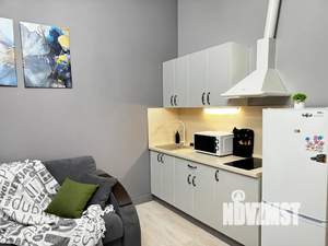 Студия квартира, посуточно, 43м2, 2/4 этаж