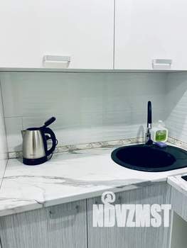 1-к квартира, посуточно, 23м2, 9/31 этаж
