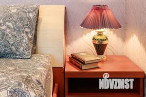 1-к квартира, посуточно, 90м2, 1/1 этаж