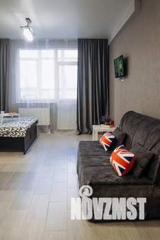 1-к квартира, посуточно, 39м2, 2/9 этаж