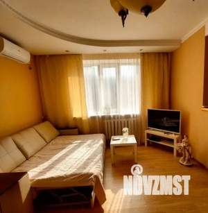 2-к квартира, посуточно, 70м2, 11/18 этаж