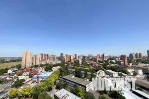 1-к квартира, посуточно, 42м2, 19/19 этаж