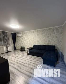 1-к квартира, посуточно, 40м2, 1/10 этаж