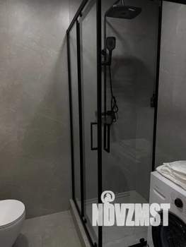 Студия квартира, посуточно, 32м2, 6/18 этаж